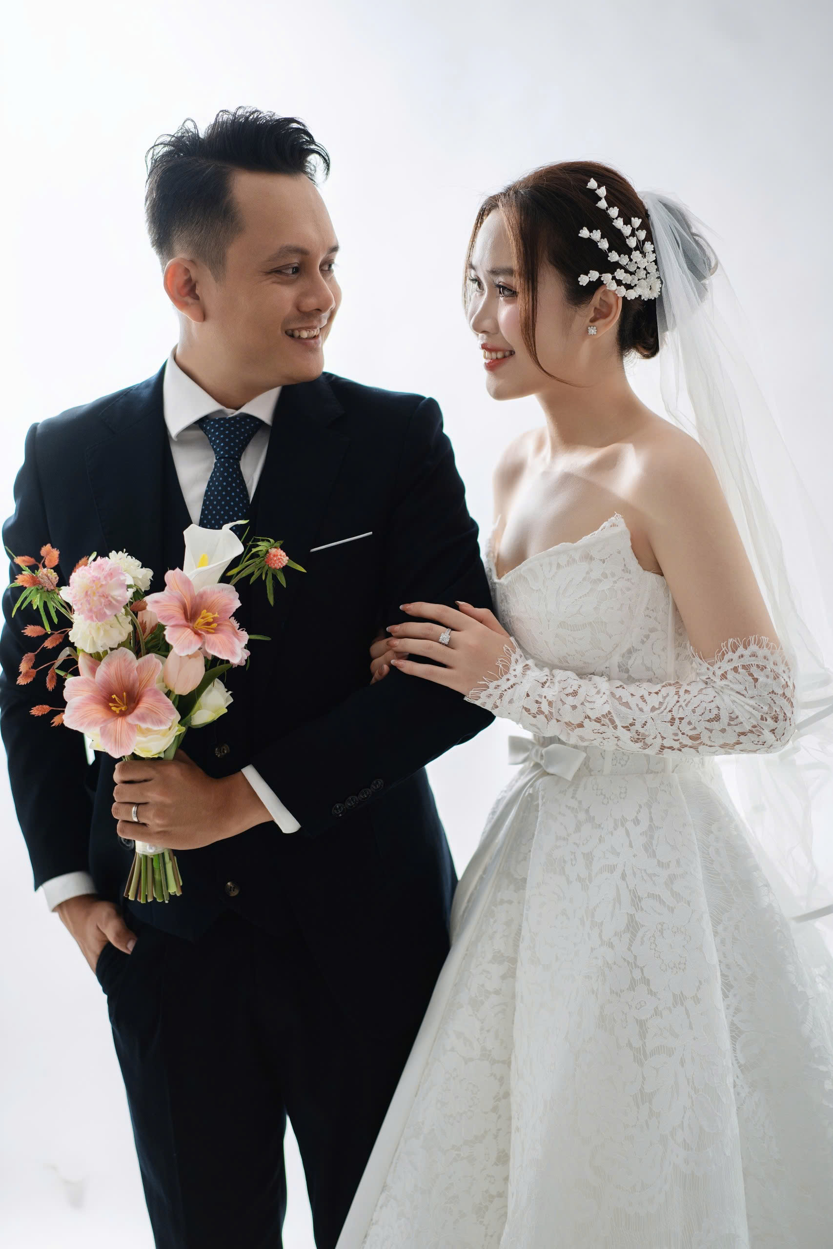 Tam Sơn & Minh Trân Wedding site!